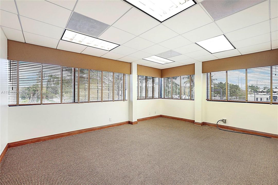 Недавно продано: $675,000 (0 спален, 0 ванн, 0 Квадратных фут)