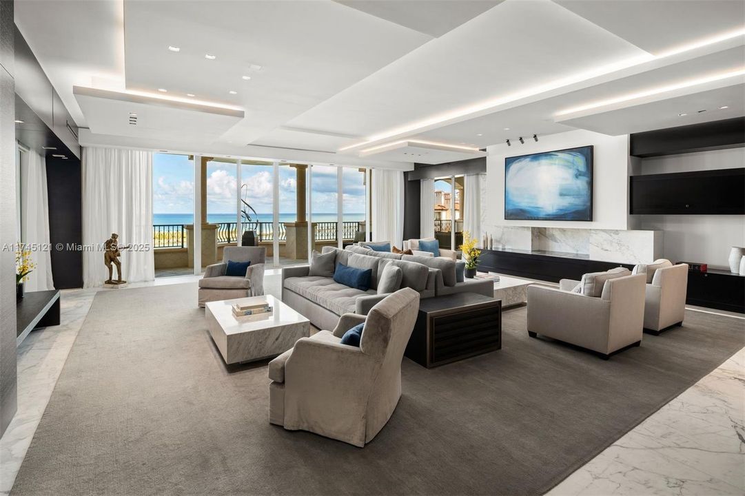 For Sale: $23,950,000 (6 beds, 5 baths, 7025 Square Feet)