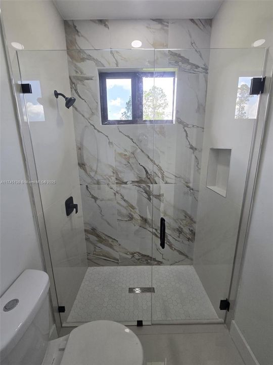 Недавно продано: $279,000 (3 спален, 2 ванн, 1207 Квадратных фут)