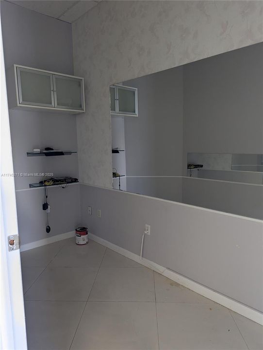 Недавно арендовано: $2,500 (0 спален, 0 ванн, 0 Квадратных фут)