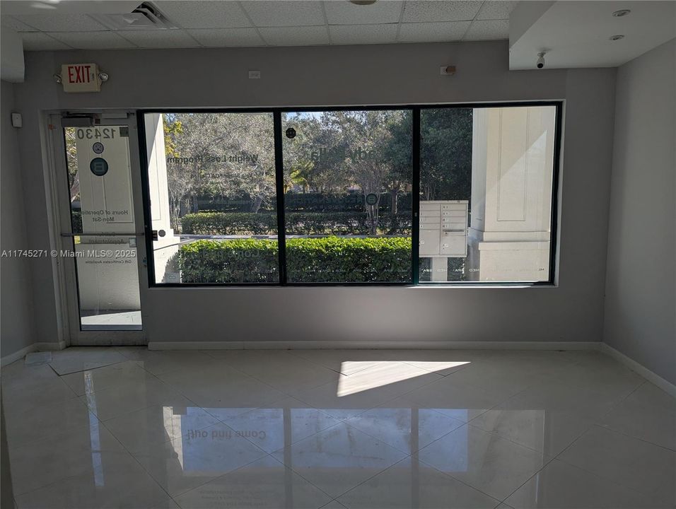 Недавно арендовано: $2,500 (0 спален, 0 ванн, 0 Квадратных фут)