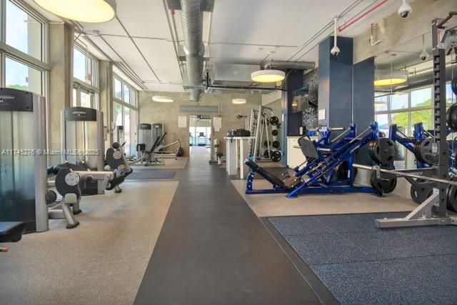 Recently Sold: $349,000 (0 beds, 1 baths, 552 Square Feet)