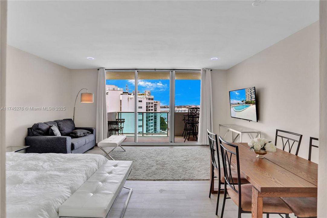 Recently Sold: $349,000 (0 beds, 1 baths, 552 Square Feet)