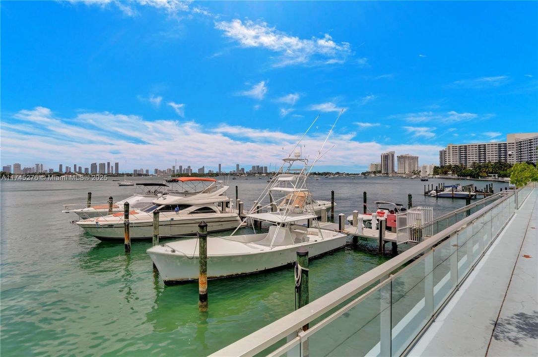 Recently Sold: $349,000 (0 beds, 1 baths, 552 Square Feet)