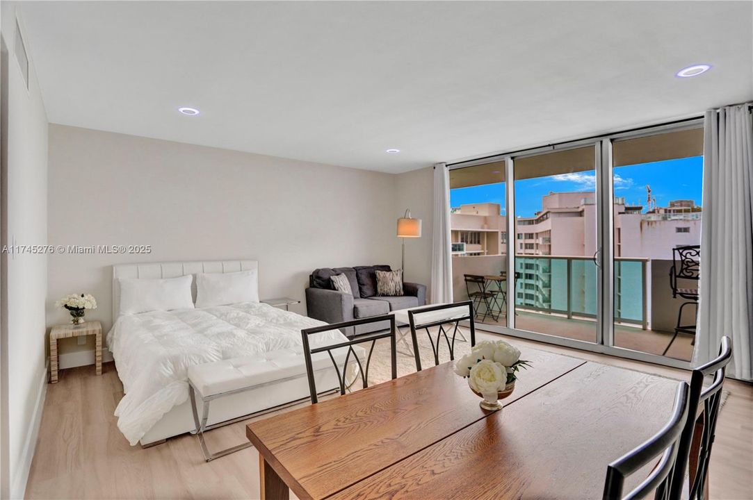 Recently Sold: $349,000 (0 beds, 1 baths, 552 Square Feet)