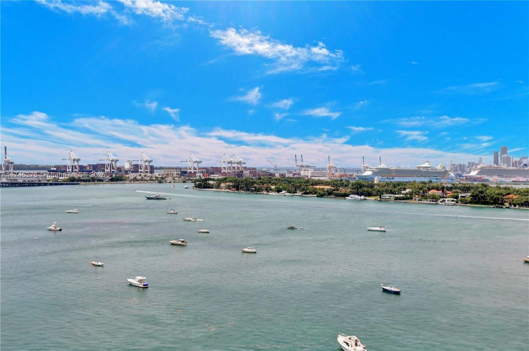 Recently Sold: $349,000 (0 beds, 1 baths, 552 Square Feet)