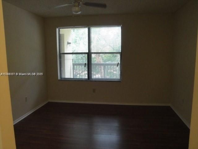For Sale: $165,000 (1 beds, 1 baths, 600 Square Feet)