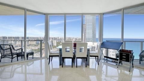 待售: $1,149,000 (2 贝兹, 2 浴室, 1423 平方英尺)