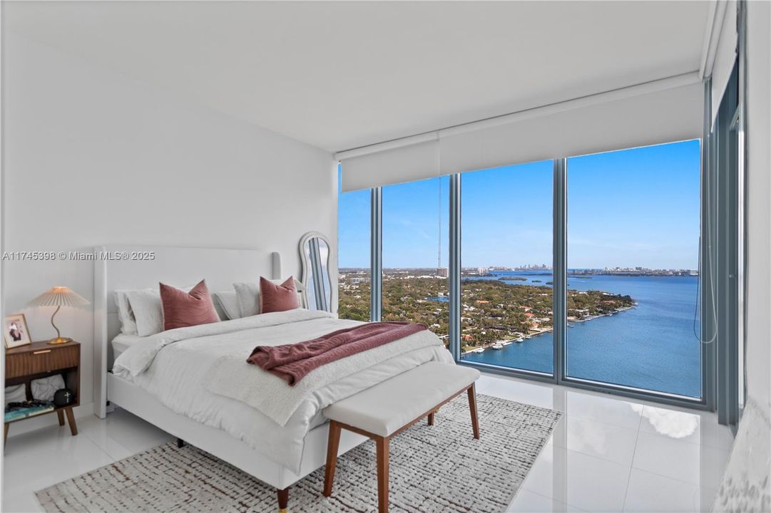 最近售出: $560,000 (1 贝兹, 1 浴室, 773 平方英尺)