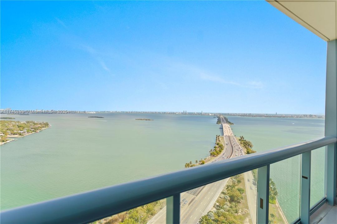 最近售出: $560,000 (1 贝兹, 1 浴室, 773 平方英尺)