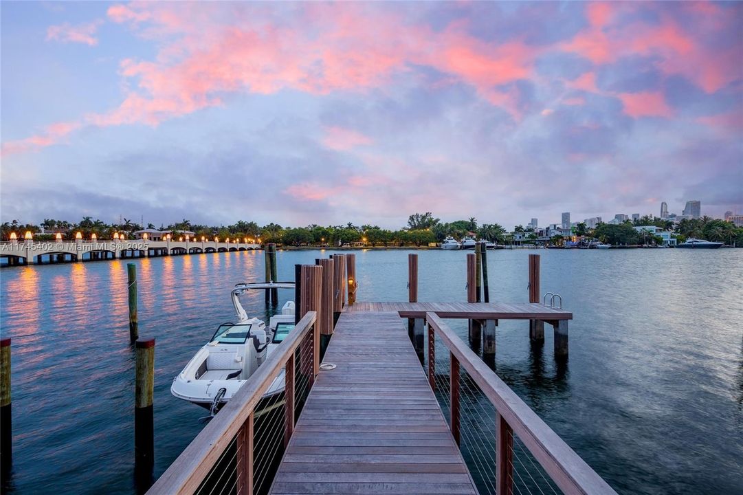 Recently Rented: $75,000 (4 beds, 4 baths, 3629 Square Feet)