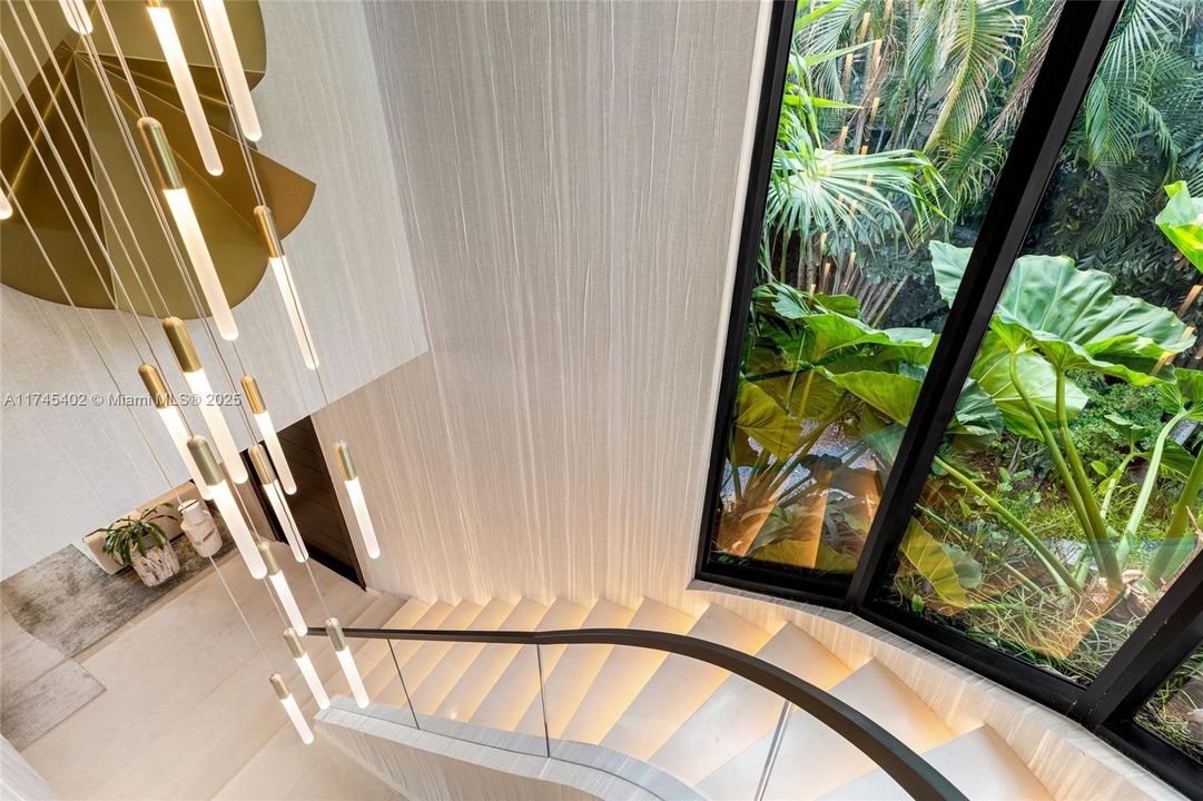 Recently Rented: $75,000 (4 beds, 4 baths, 3629 Square Feet)