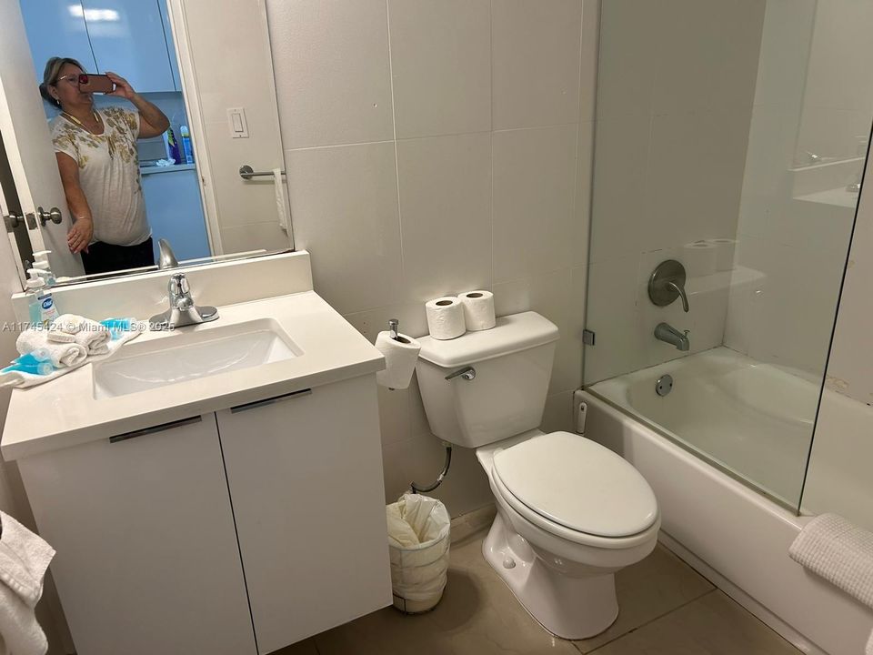 На продажу: $250,000 (0 спален, 1 ванн, 360 Квадратных фут)