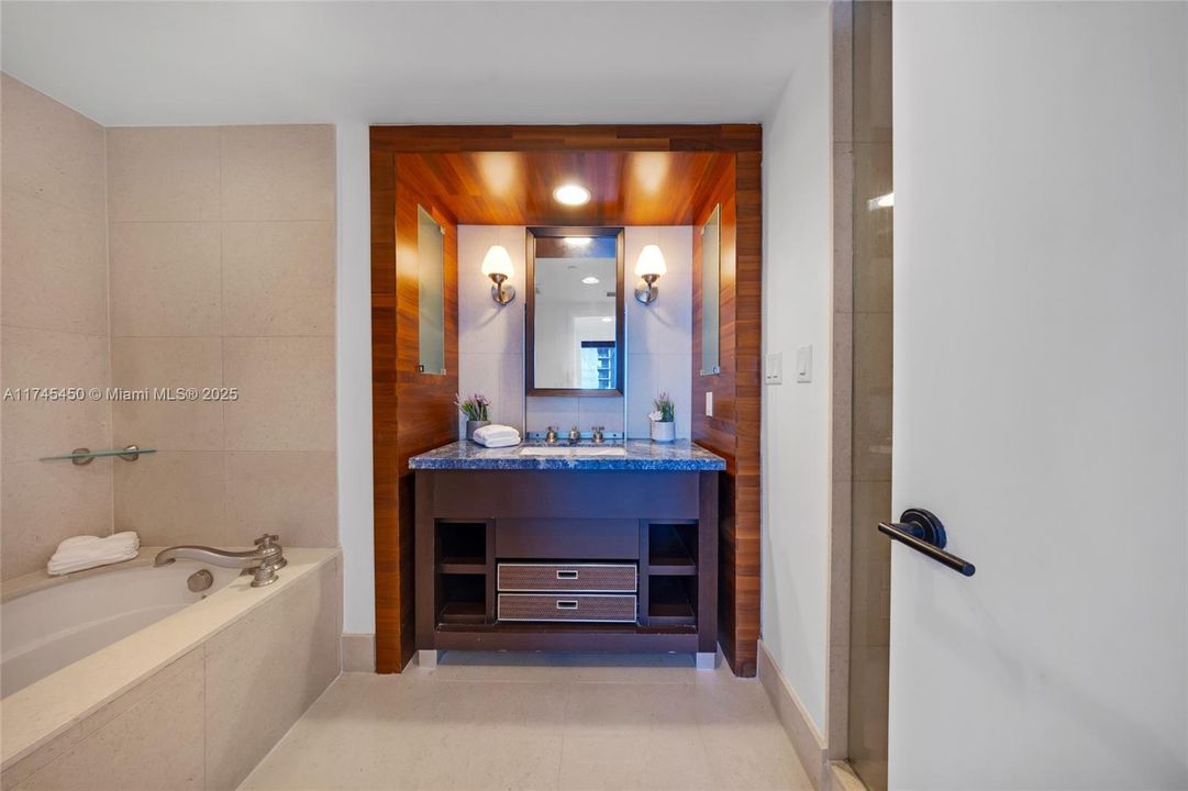 Recientemente alquilado: $4,500 (1 camas, 1 baños, 662 Pies cuadrados)