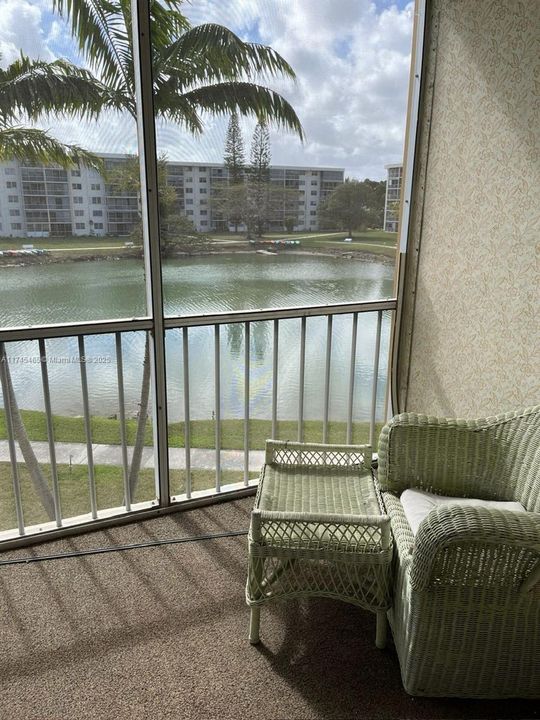 Vendido Recientemente: $150,000 (1 camas, 1 baños, 768 Pies cuadrados)