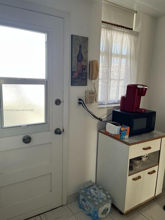 Vendido Recientemente: $150,000 (1 camas, 1 baños, 768 Pies cuadrados)