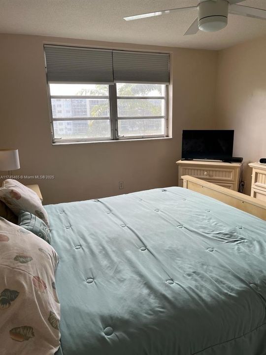 Vendido Recientemente: $150,000 (1 camas, 1 baños, 768 Pies cuadrados)