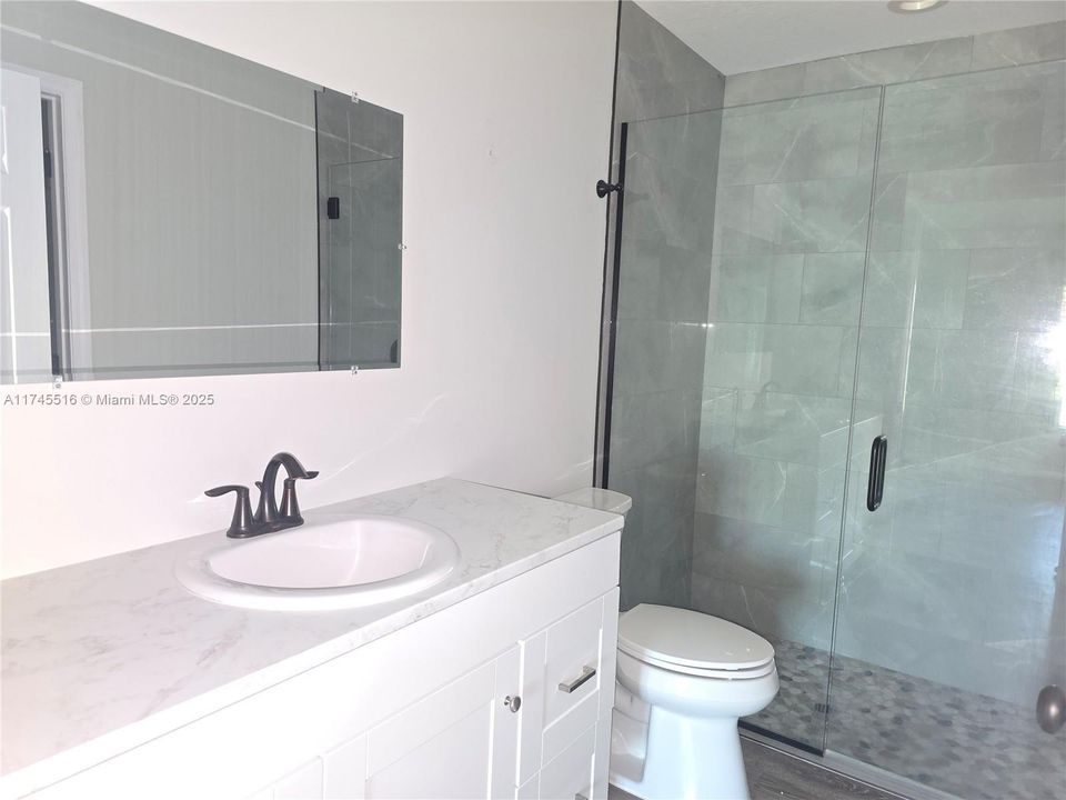 Active With Contract: $289,000 (3 beds, 2 baths, 1333 Square Feet)