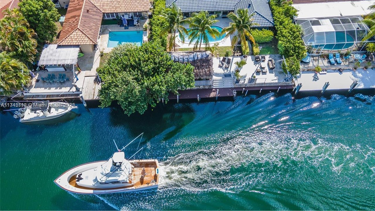 Recently Rented: $8,500 (3 beds, 2 baths, 2247 Square Feet)