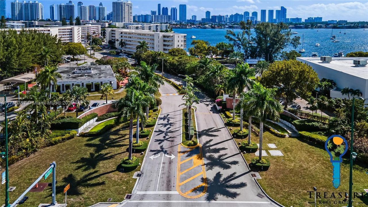 Vendido Recientemente: $169,999 (1 camas, 1 baños, 768 Pies cuadrados)