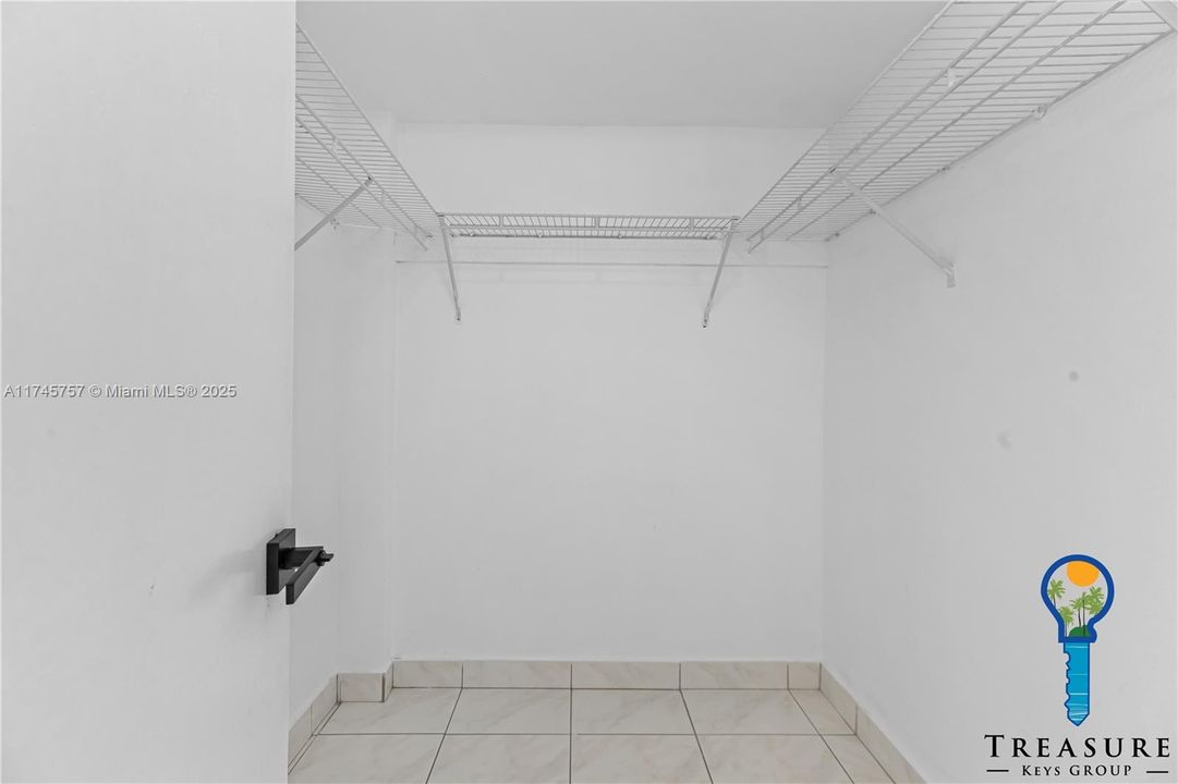 Vendido Recientemente: $169,999 (1 camas, 1 baños, 768 Pies cuadrados)