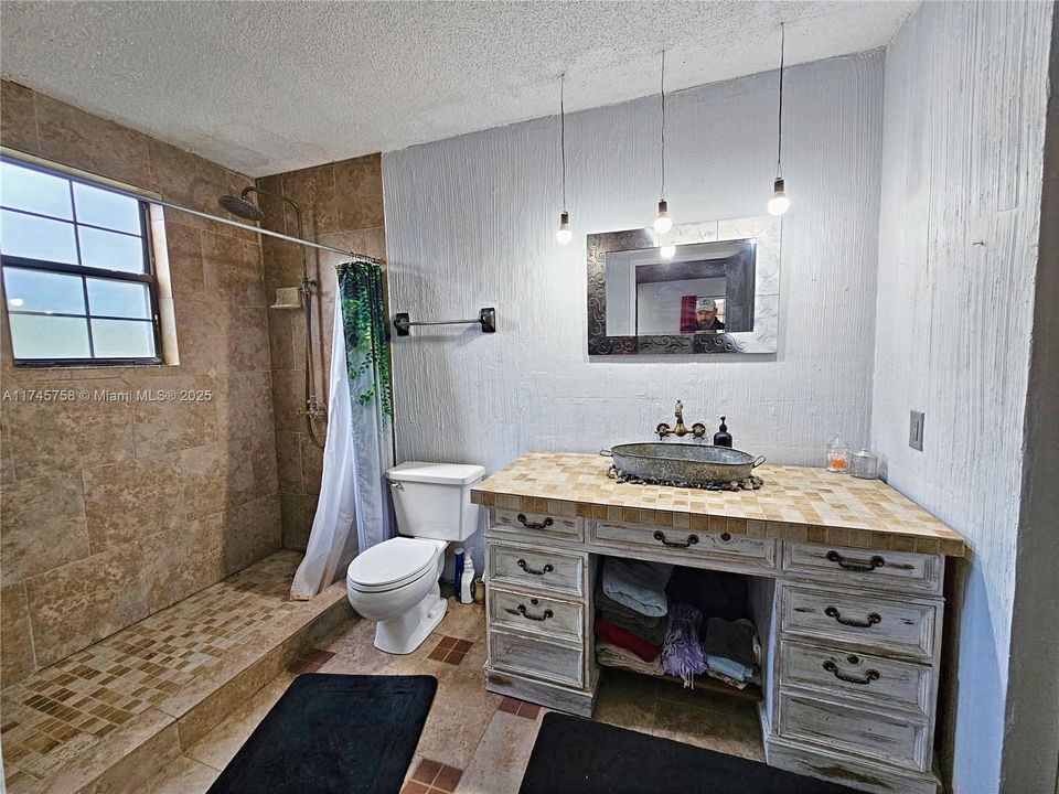 待售: $549,900 (3 贝兹, 2 浴室, 0 平方英尺)