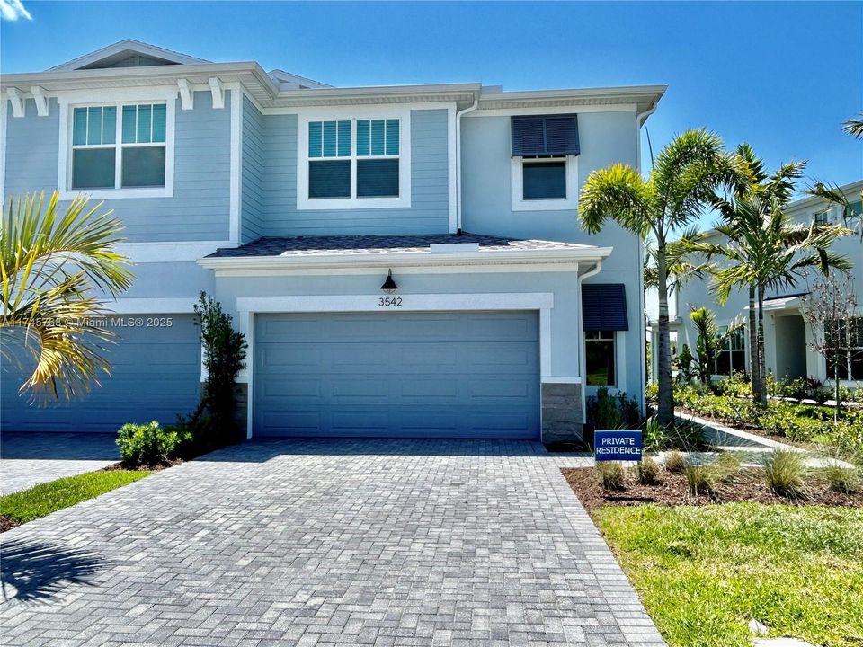 Recently Rented: $3,400 (3 beds, 2 baths, 0 Square Feet)