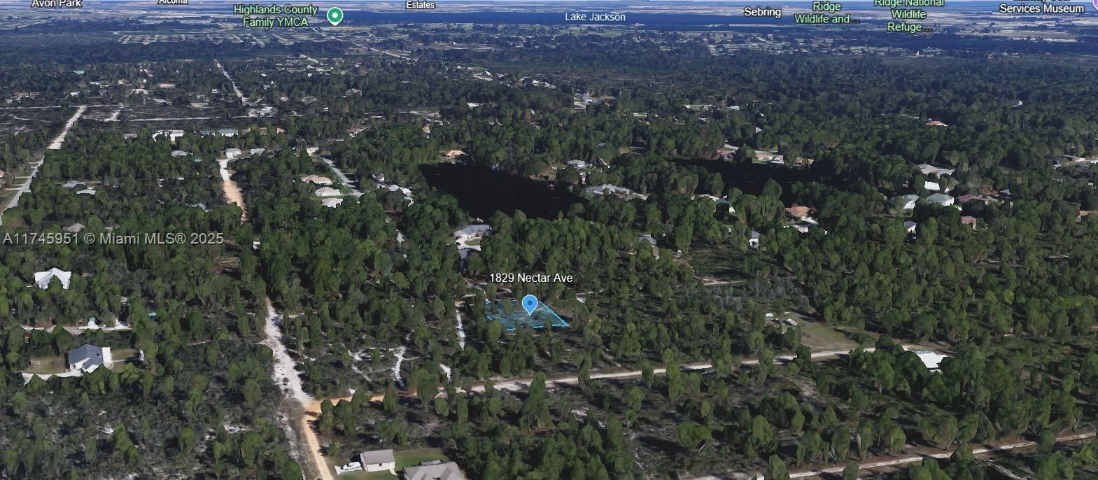 待售: $12,900 (0.26 acres)