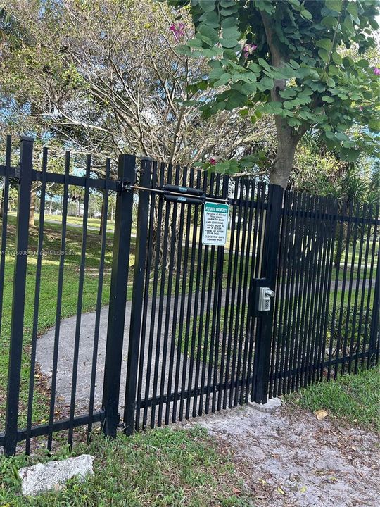 Vendido Recientemente: $119,900 (1 camas, 1 baños, 775 Pies cuadrados)