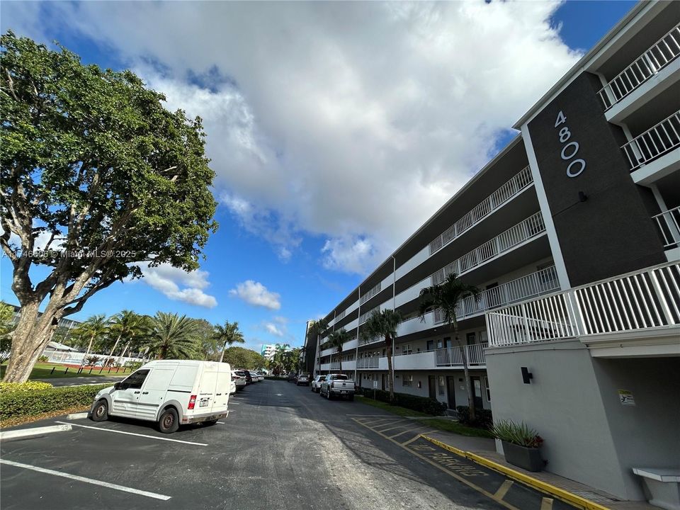 Vendido Recientemente: $119,900 (1 camas, 1 baños, 775 Pies cuadrados)