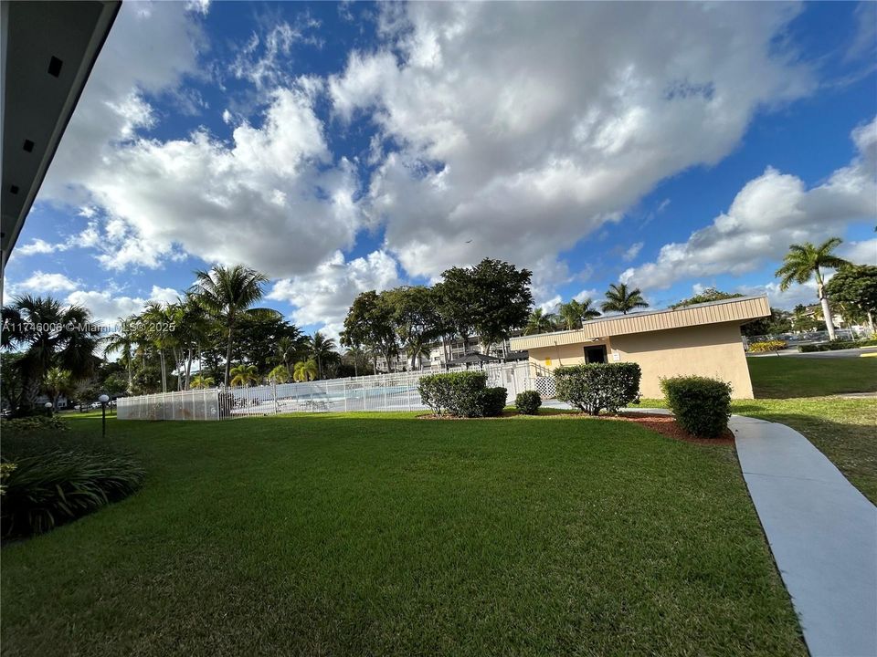 Vendido Recientemente: $119,900 (1 camas, 1 baños, 775 Pies cuadrados)