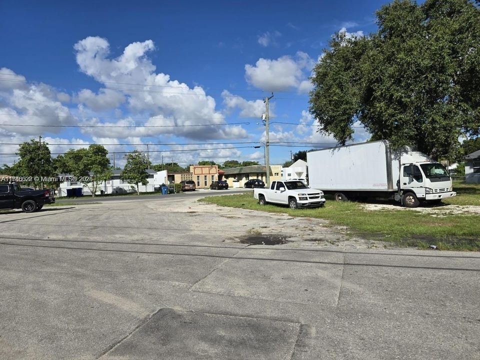 For Sale: $155,700 (0.07 acres)