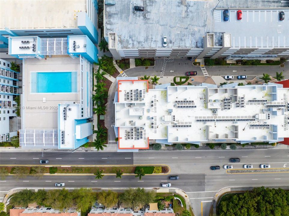 待售: $310,000 (1 贝兹, 1 浴室, 0 平方英尺)