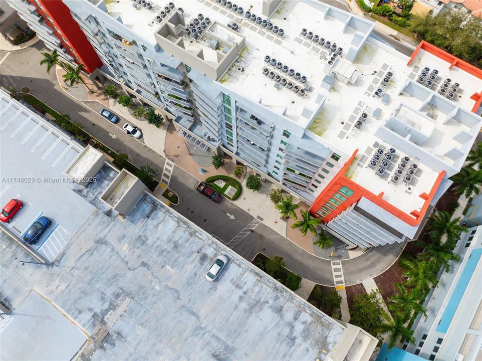 待售: $310,000 (1 贝兹, 1 浴室, 0 平方英尺)