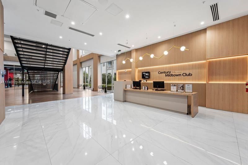 待售: $310,000 (1 贝兹, 1 浴室, 0 平方英尺)