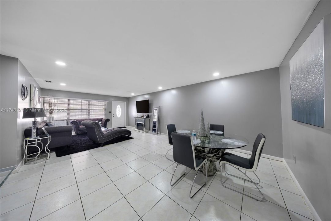 Recently Sold: $849,000 (0 beds, 0 baths, 2819 Square Feet)