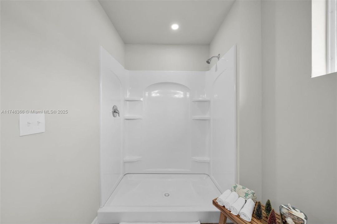 Recently Sold: $349,900 (4 beds, 2 baths, 0 Square Feet)