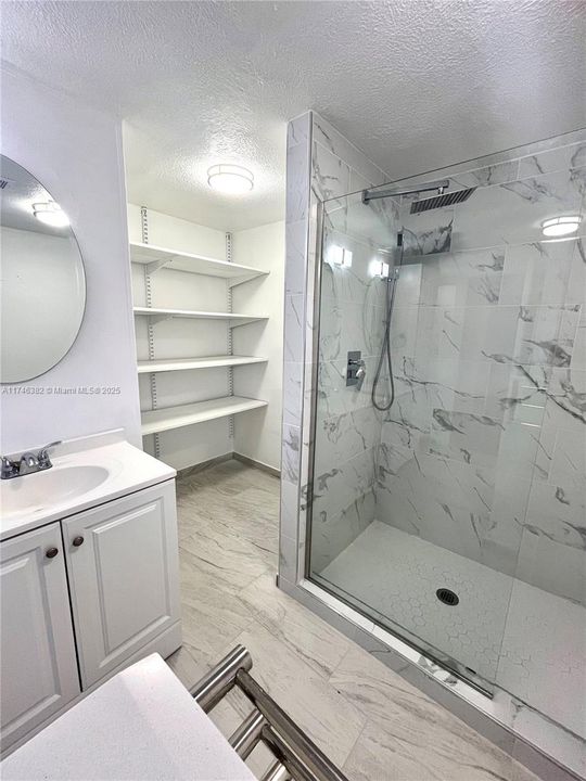 最近租的: $3,100 (4 贝兹, 2 浴室, 1430 平方英尺)