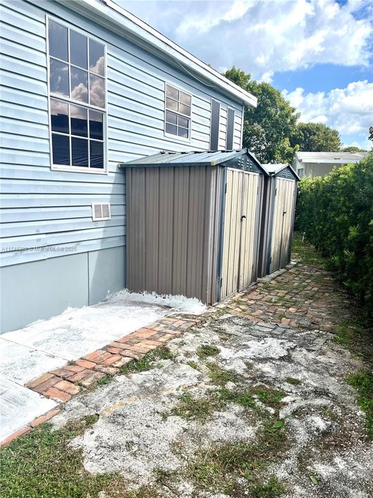 最近租的: $3,100 (4 贝兹, 2 浴室, 1430 平方英尺)