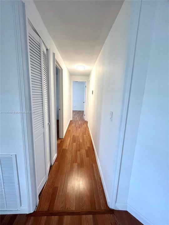 最近租的: $3,100 (4 贝兹, 2 浴室, 1430 平方英尺)