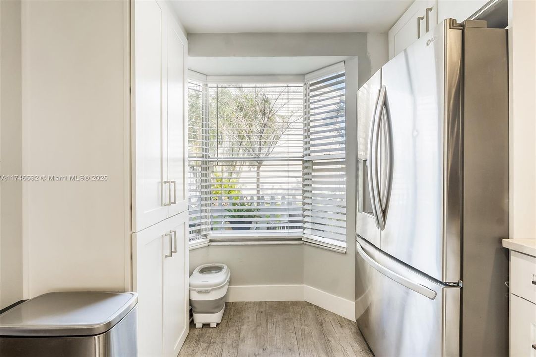 Recientemente alquilado: $2,950 (2 camas, 2 baños, 1056 Pies cuadrados)