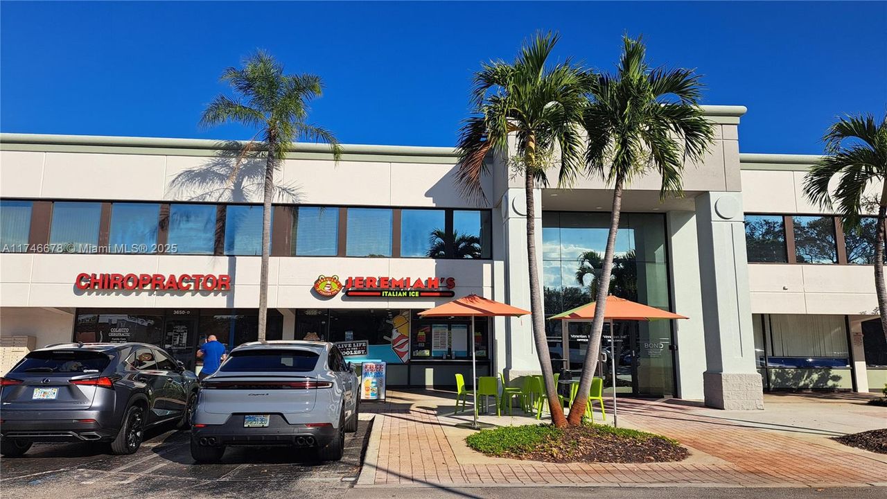 Street View with Patio seating Ice Cream Lighthouse Point