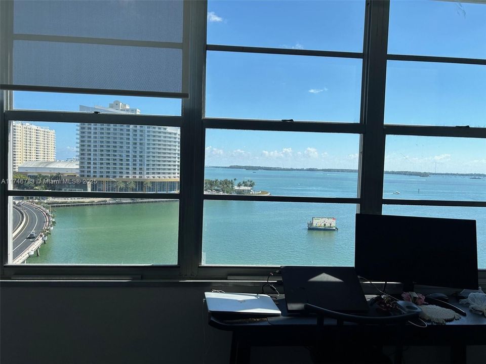 Recently Sold: $325,000 (0 beds, 1 baths, 580 Square Feet)