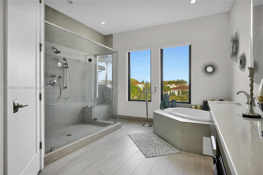 For Sale: $2,099,999 (5 beds, 4 baths, 4051 Square Feet)