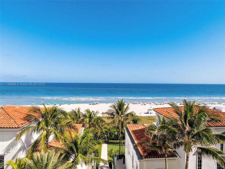 Recently Sold: $5,600,000 (4 beds, 4 baths, 3807 Square Feet)