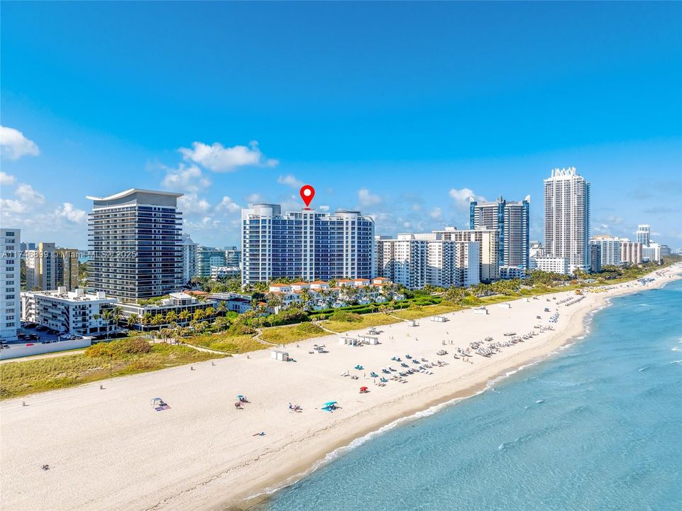 Recently Sold: $5,600,000 (4 beds, 4 baths, 3807 Square Feet)