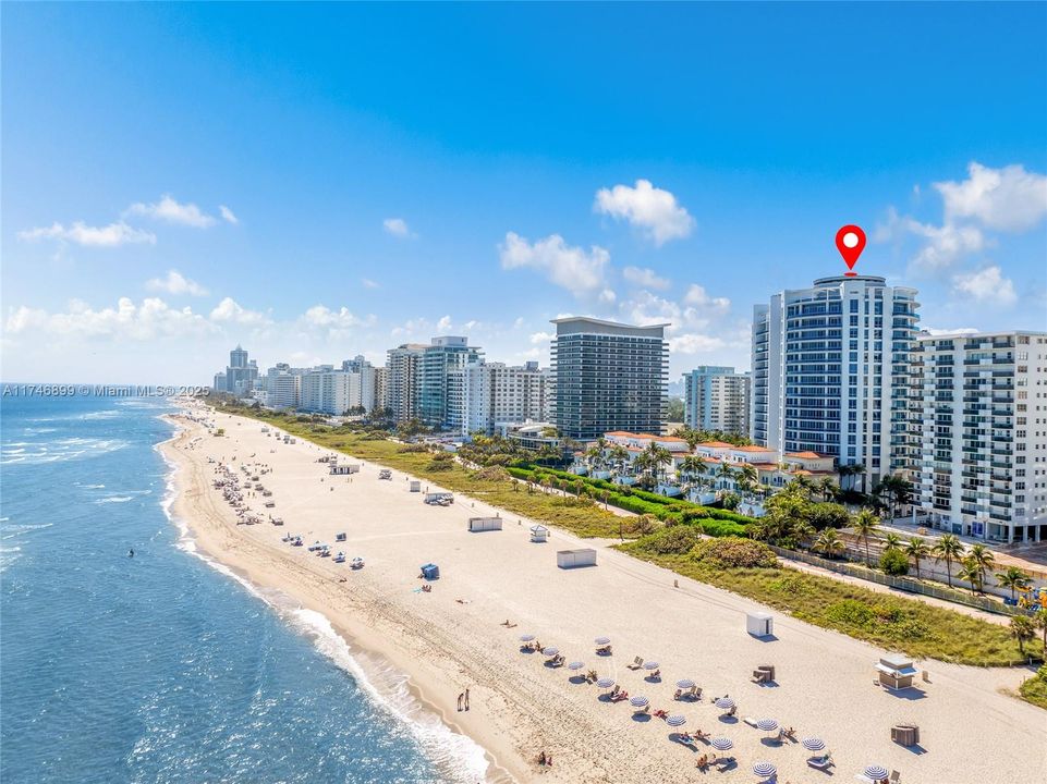 Recently Sold: $5,600,000 (4 beds, 4 baths, 3807 Square Feet)