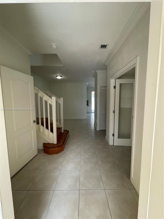 Недавно арендовано: $3,350 (4 спален, 3 ванн, 1500 Квадратных фут)