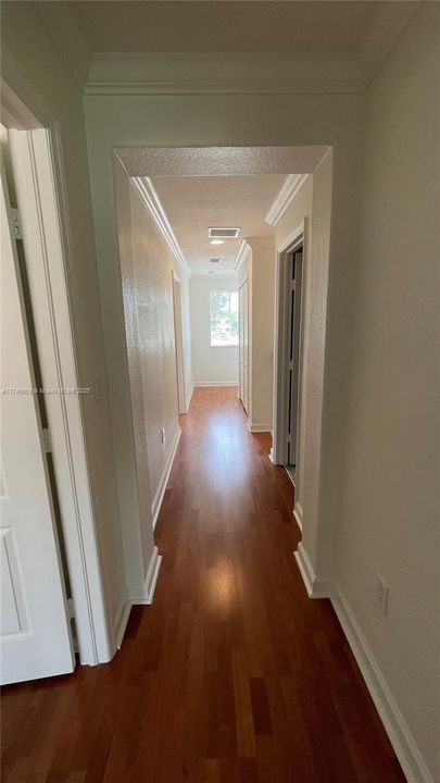 Недавно арендовано: $3,350 (4 спален, 3 ванн, 1500 Квадратных фут)