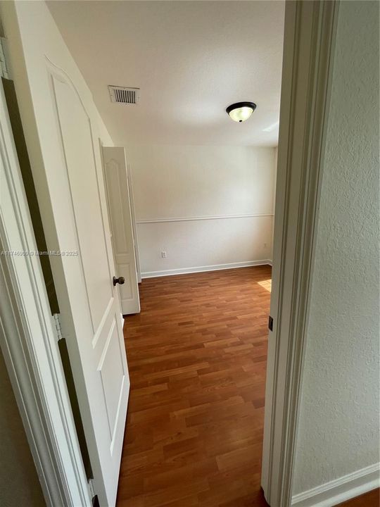 Недавно арендовано: $3,350 (4 спален, 3 ванн, 1500 Квадратных фут)